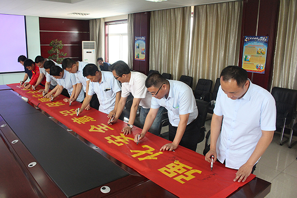 具名.jpg
